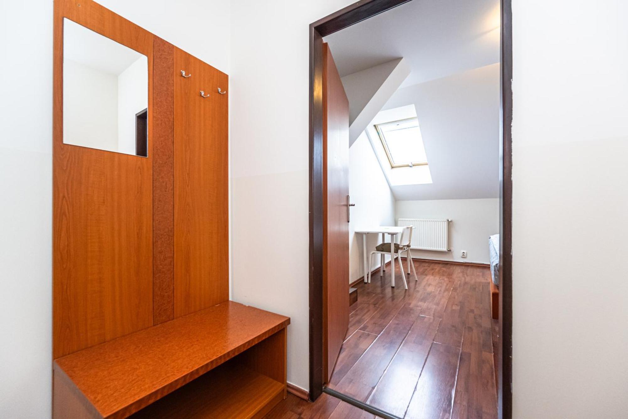 Apartments Kamenicka 23 Prague Exterior photo